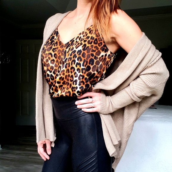 Zara Knit - Picture 1 of 4